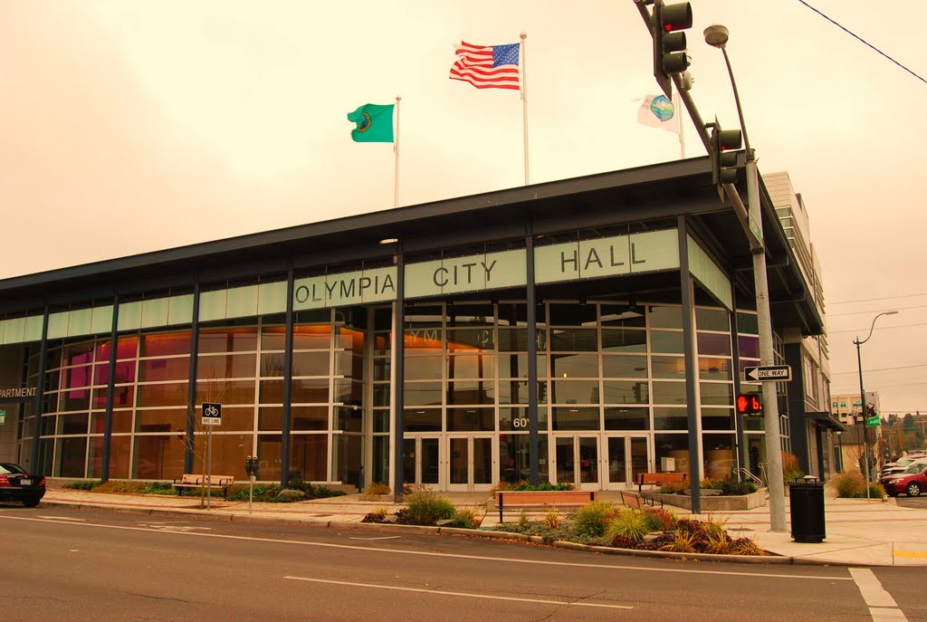 The new Olympia City Hall provides room for staff and public meetings in Downtown Olympia., Олимпия