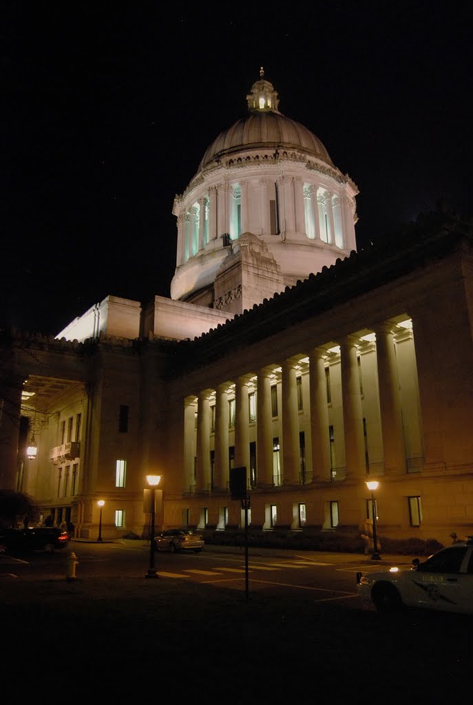 Washington State Capitol at night, Олимпия