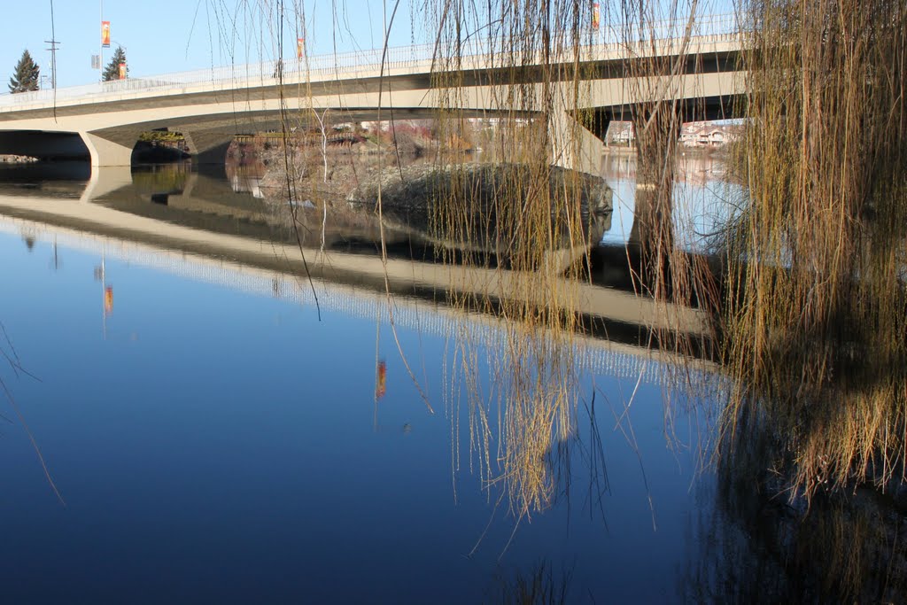 Division Street Bridge over the Spokane River, Спокан