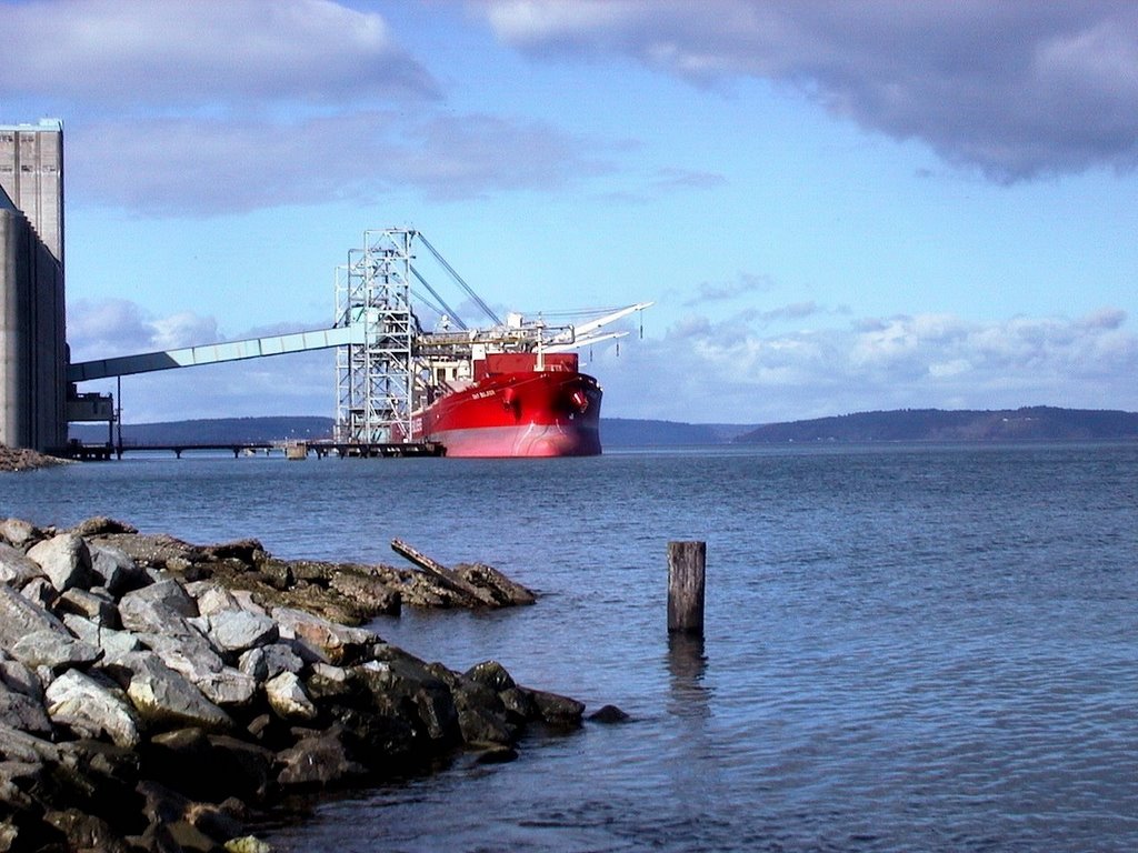 Ship at Tacoma WA, Такома