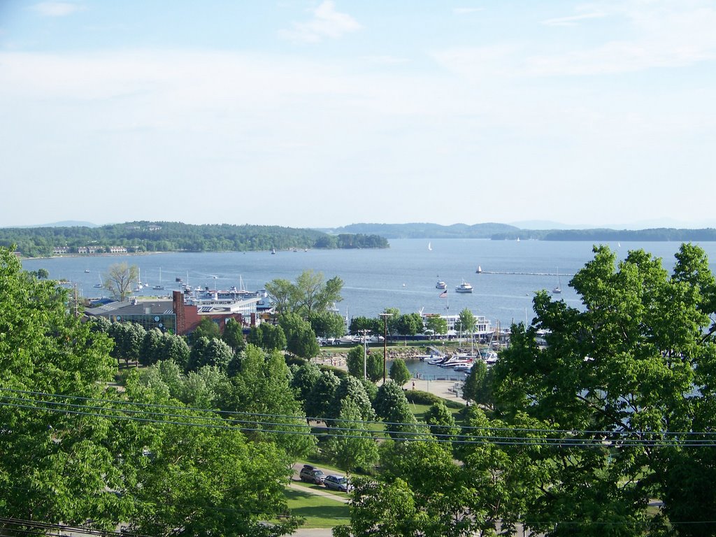 Lake Champlain in Vermont from Battery Park, Берлингтон