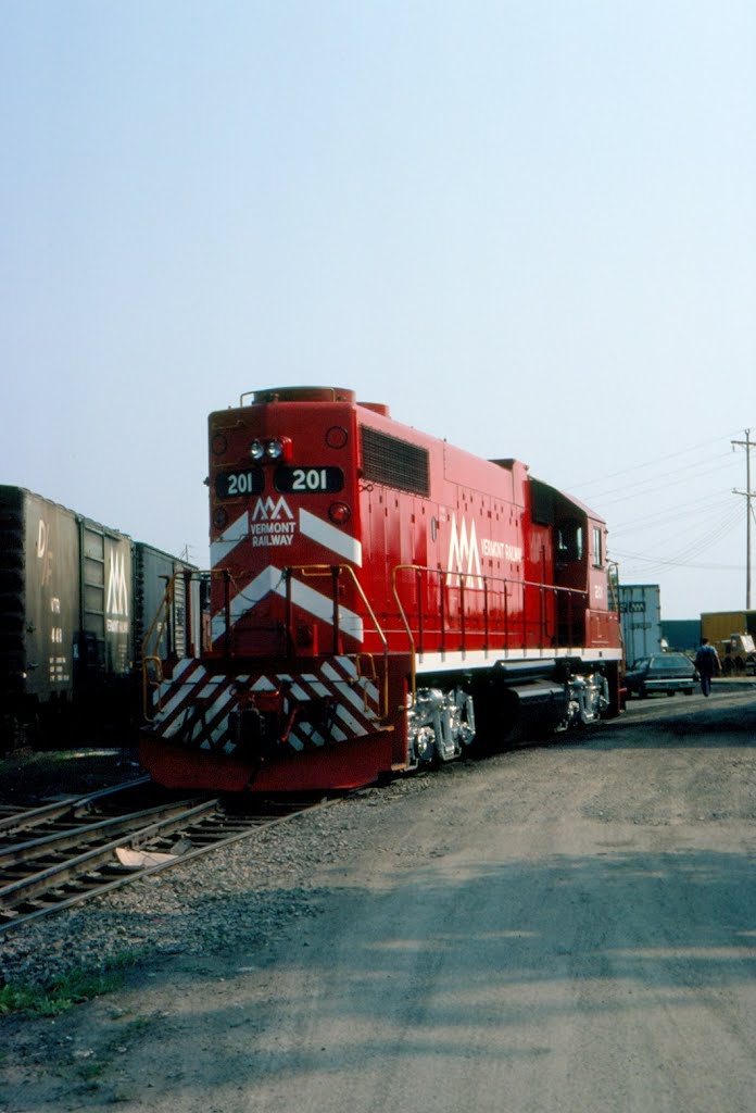 Vermont Railway EMD GP38-2 No. 201 at Burlington, VT, Берлингтон
