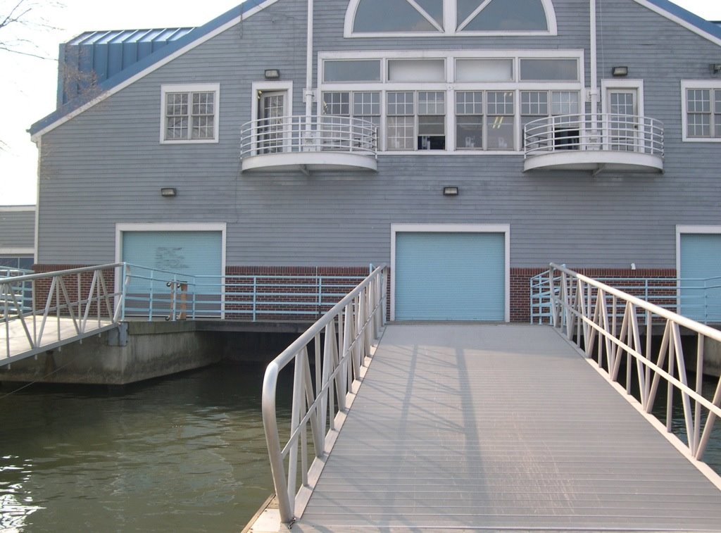 Dee Campbell Rowing Center — Alexandria City Public Schools, Александрия