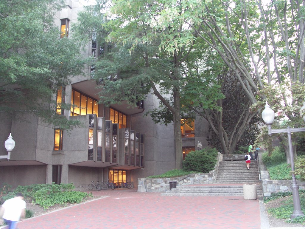 Library-Georgetown University, Арлингтон