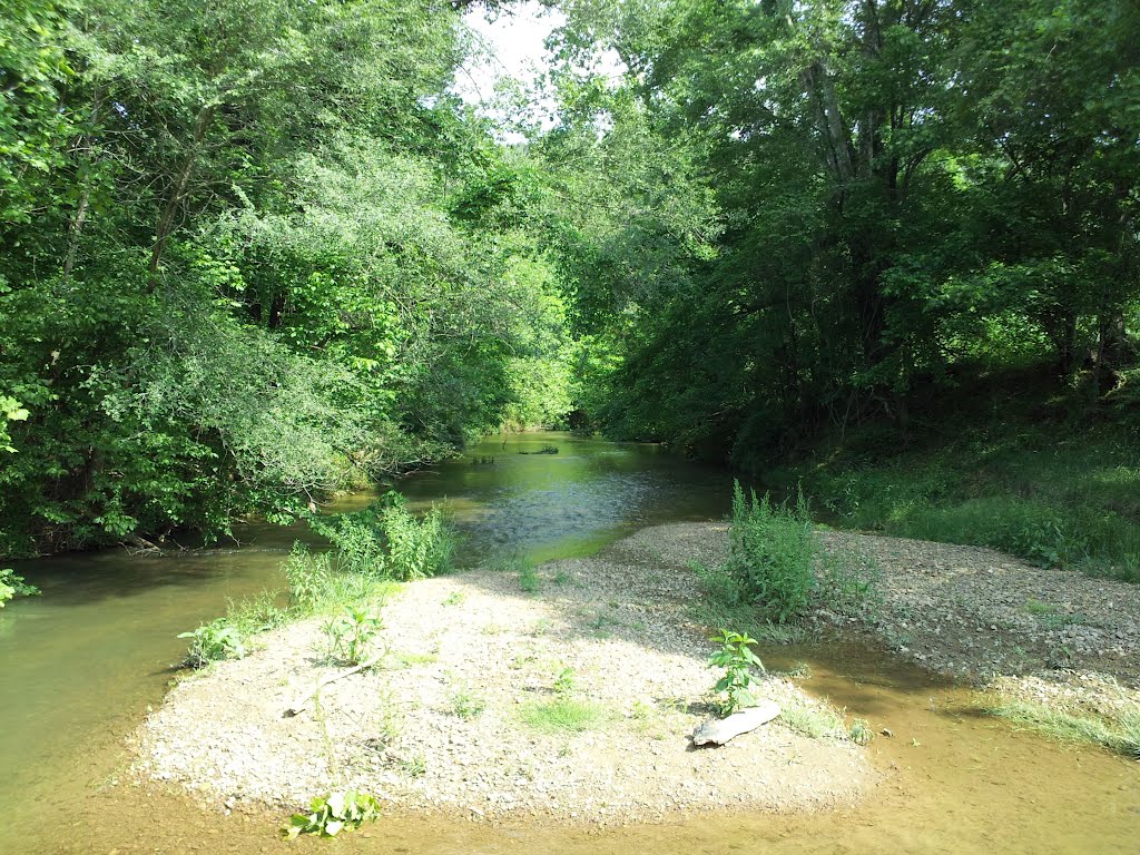 Creek near Vinton, Винтон