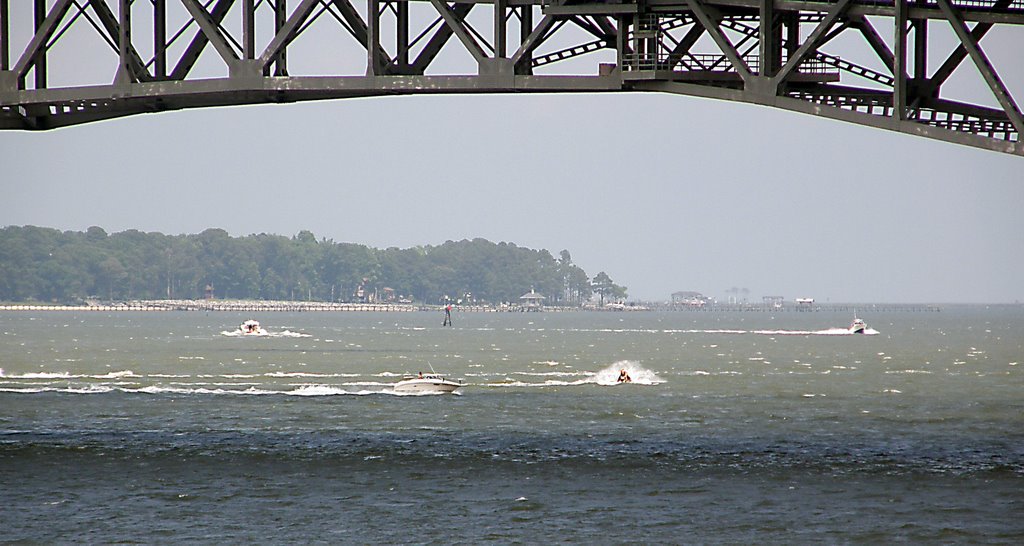 Water Sports on the York River, Йорктаун