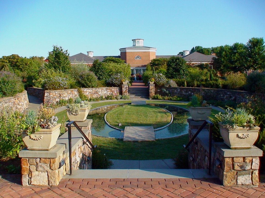 Lewis Ginter Botanical Garden Robins Visitors Center Richmond, VA, Лейксайд