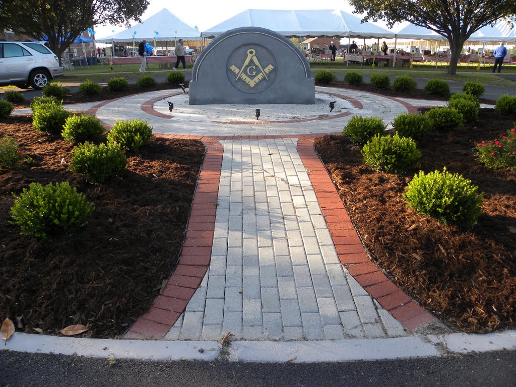 World War II Masonic Memorial, Монтроз