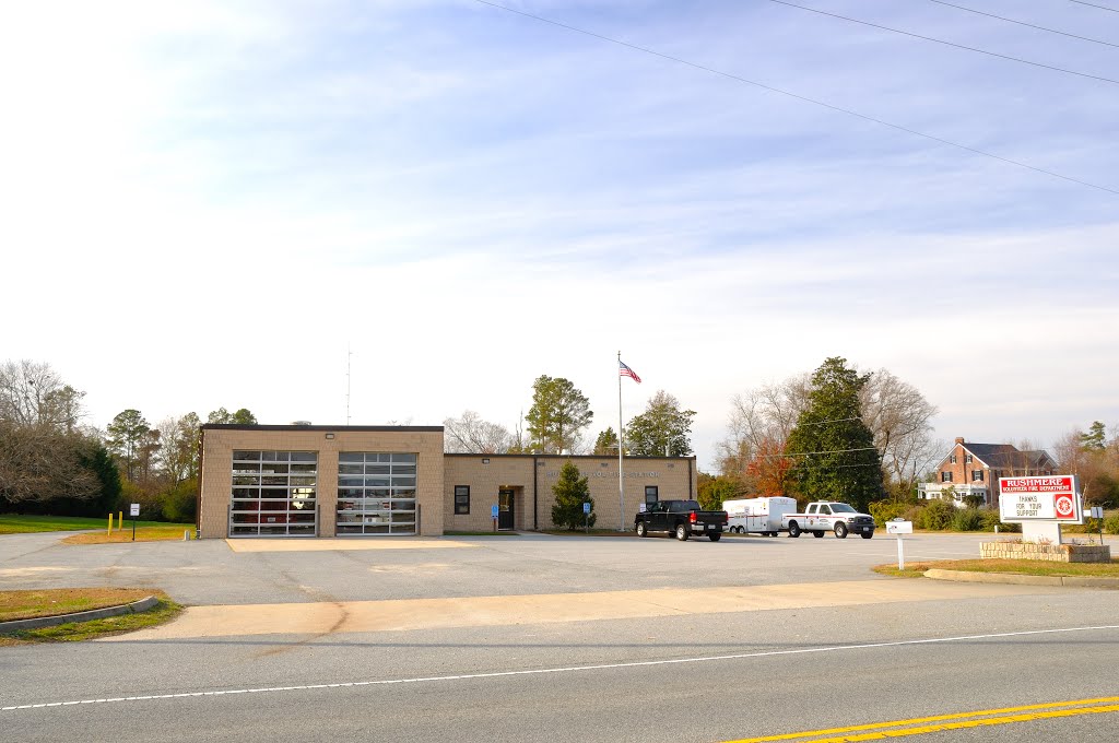 VIRGINIA: ISLE OF WIGHT COUNTY: RUSHMERE: Rushmere Volunteer Fire Department, 5354 Old Stage Highway (S.R. 10), Рашмер