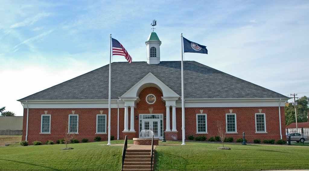 Town Office - Tappahannock VA, Таппаханнок