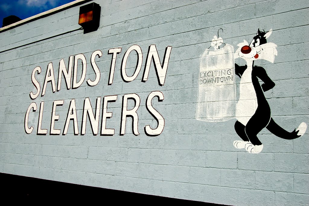 Sandston Cleaners, Хайленд-Спрингс