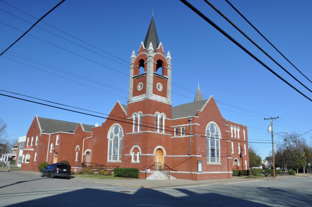 VIRGINIA: HAMPTON: Memorial Baptist Church, 317 Lee Street, Хэмптон