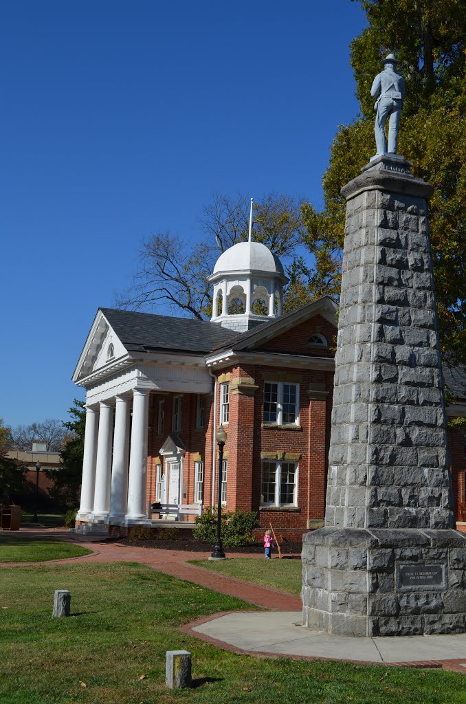 Chesterfield County Courthouse, Честерфилд