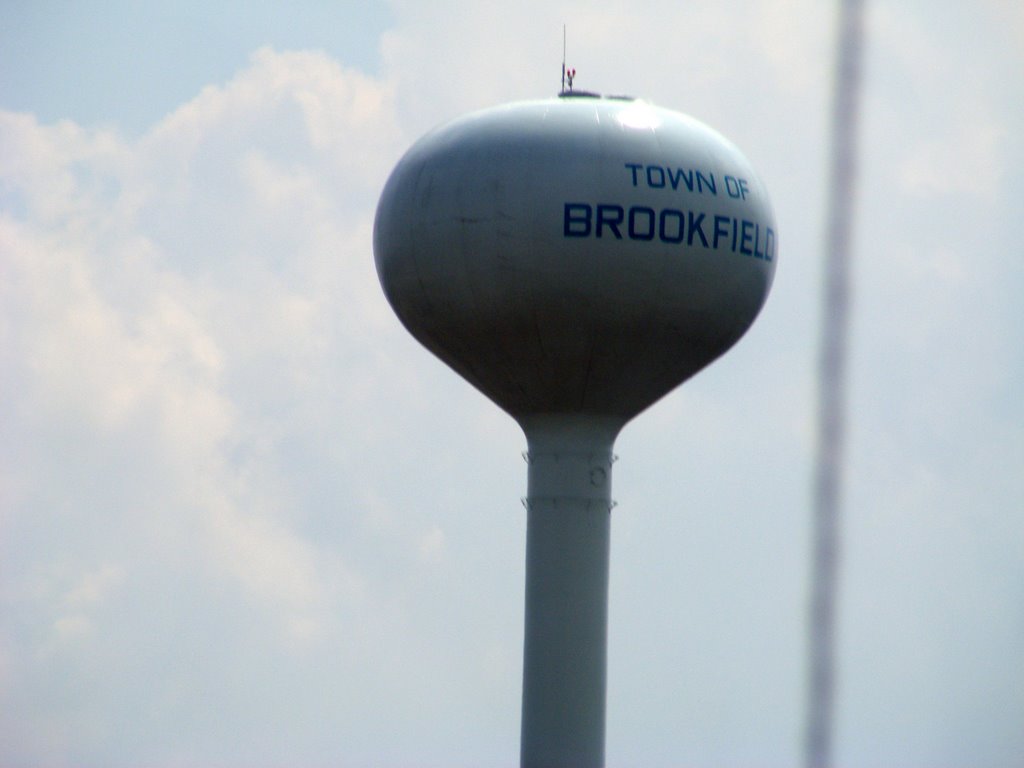Town of Brookfield Tower, Брукфилд