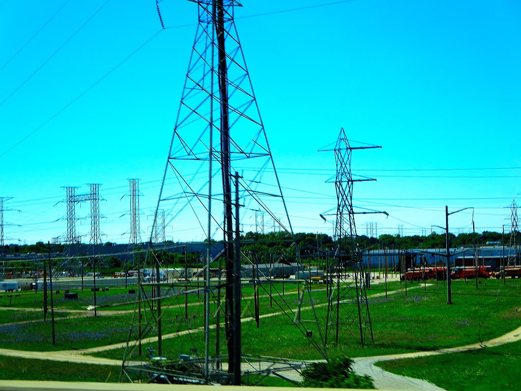ATC Power Lines, Брукфилд