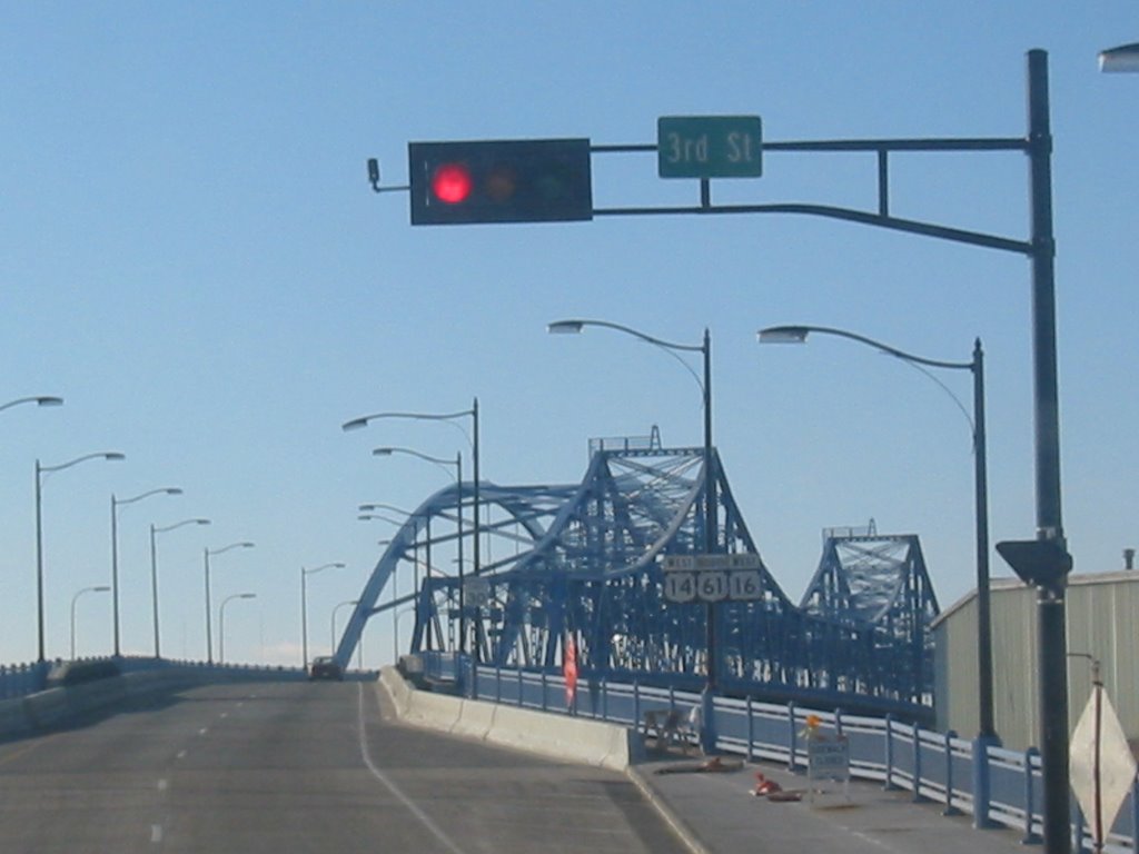 Bridge over Mississippi River, La Crosse, Ла-Кросс