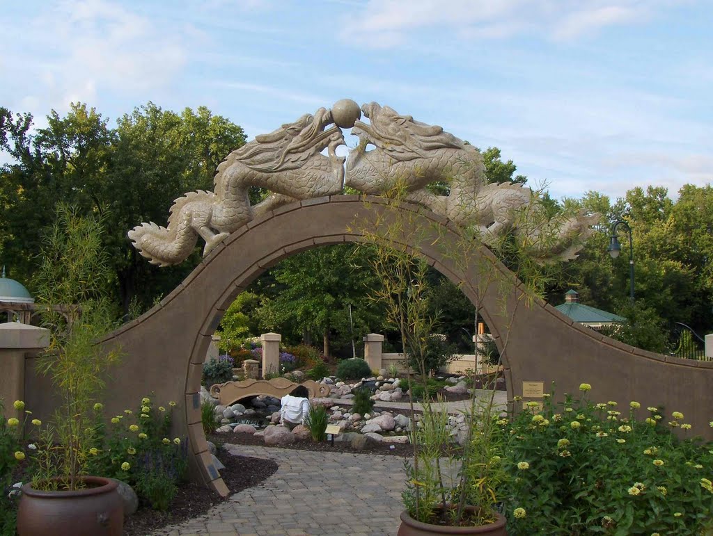 Riverside International Friendship Gardens, GLCT, Ла-Кросс