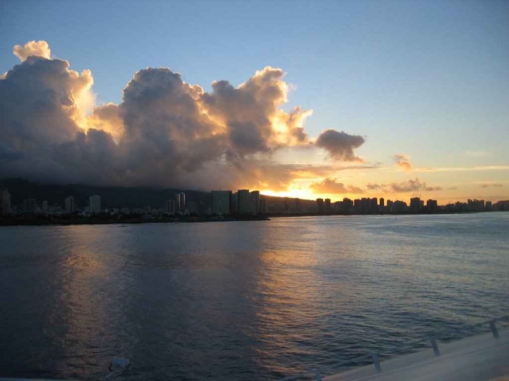 Oahu Dawn, Гонолулу