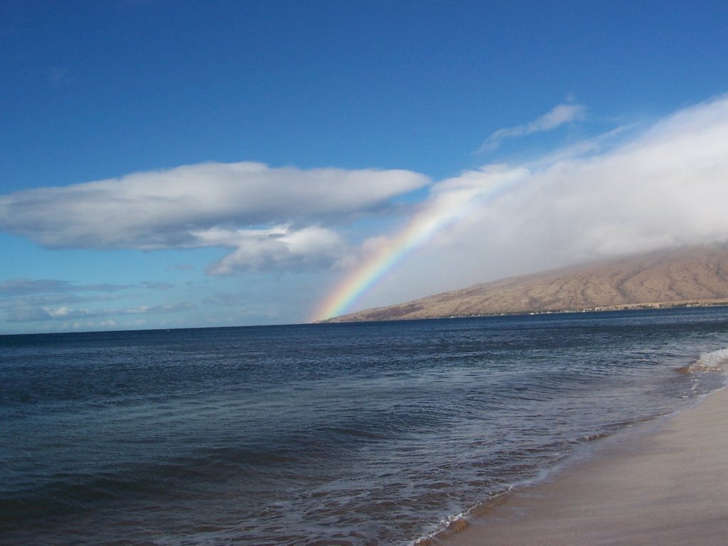 Rainbow over West Maui from Sugar Beach, Кихей