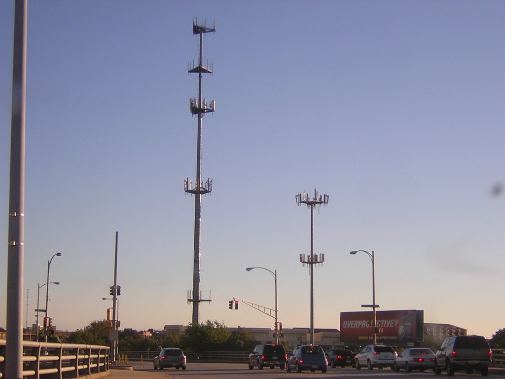Cell Towers Just South Of The Georgia Dome 9-15-07, Атланта