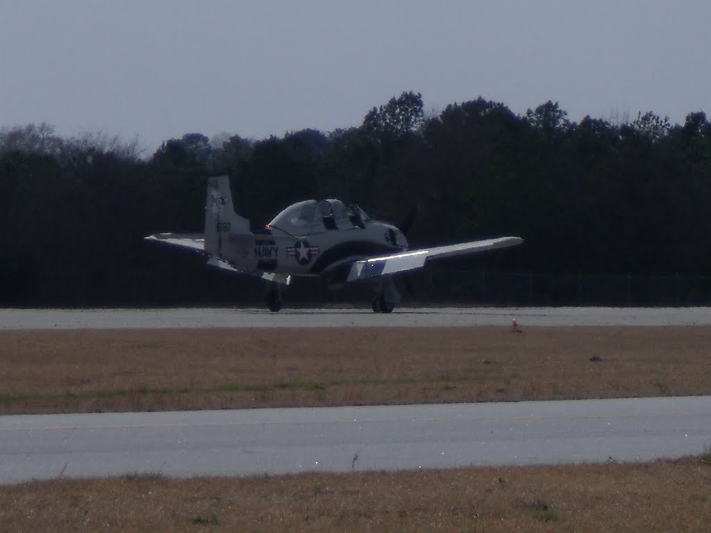 US navy fighter plane on ground, Белведер Парк