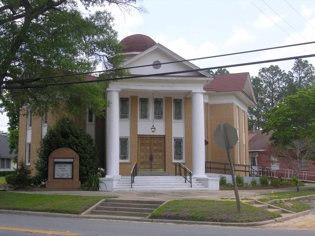 Cadwell Baptist Church, Вхигам