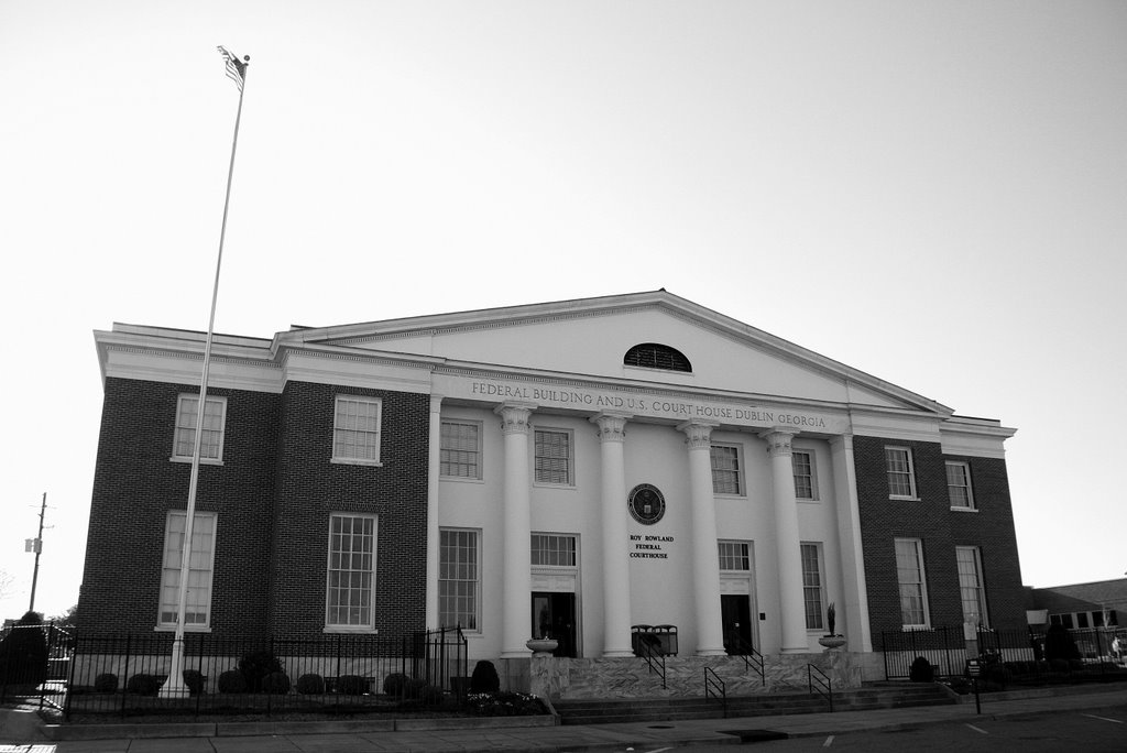 Federal Building and U.S. Courthouse - Dublin, GA, Дублин