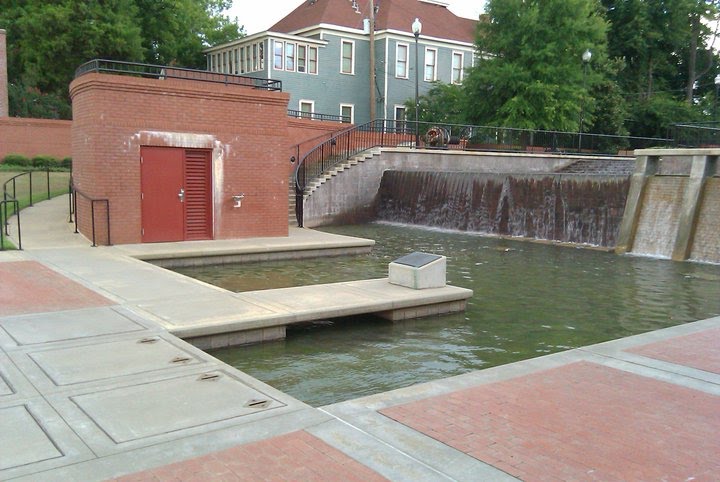 Historic Water Plaza, Колумбус