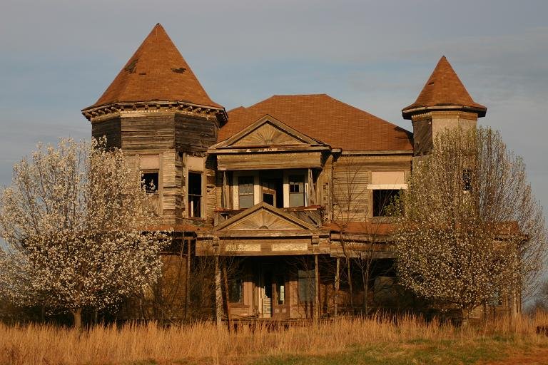 Old Castle, Норт Друид Хиллс