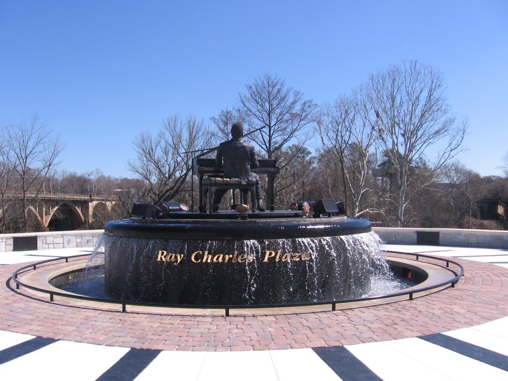 Ray Charles Plaza Sculpture, Олбани