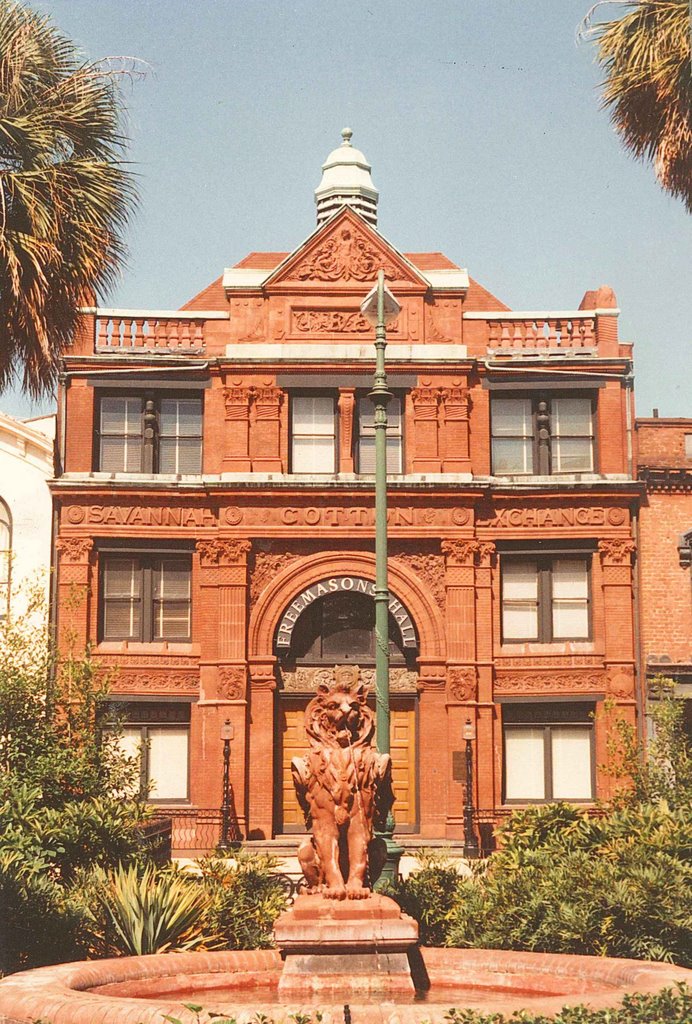 1886 Savannah Cotton Exchange building with Lion fountain, Factors Walk, Savannah (1993), Саванна