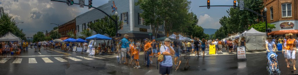 4th July, Brevard Panorama, HDR (it rained), Франклин
