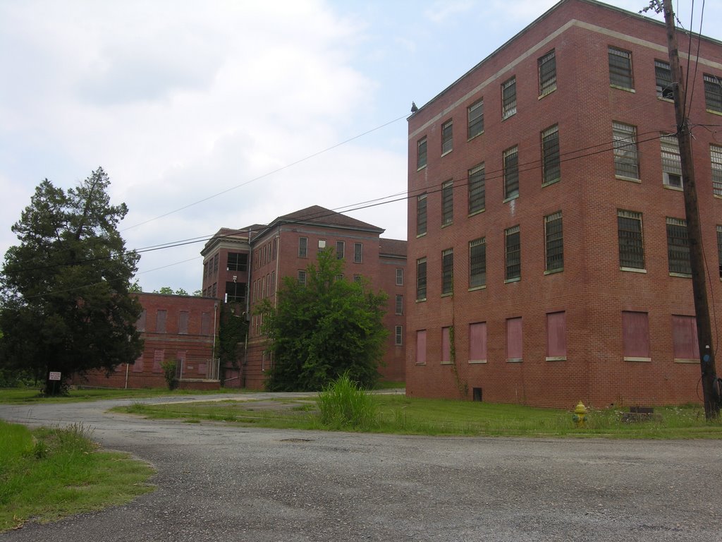 Georgia State Sanitarium, chartered 1837, Хардвик