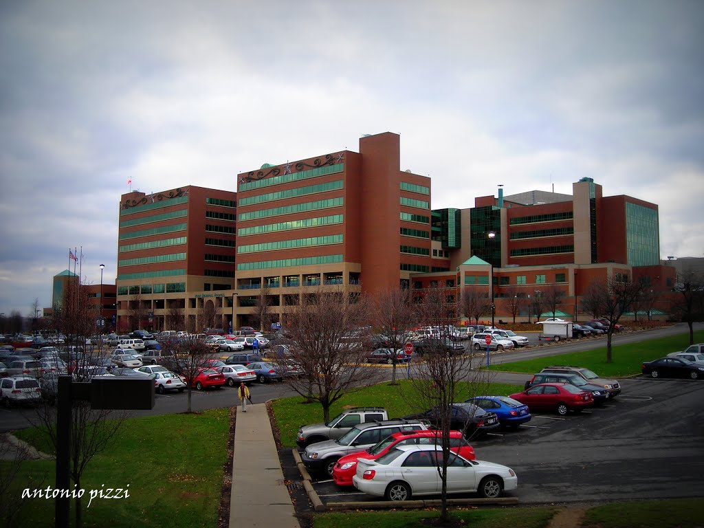 Morgantown West Virginia University Hospitals, Моргантаун