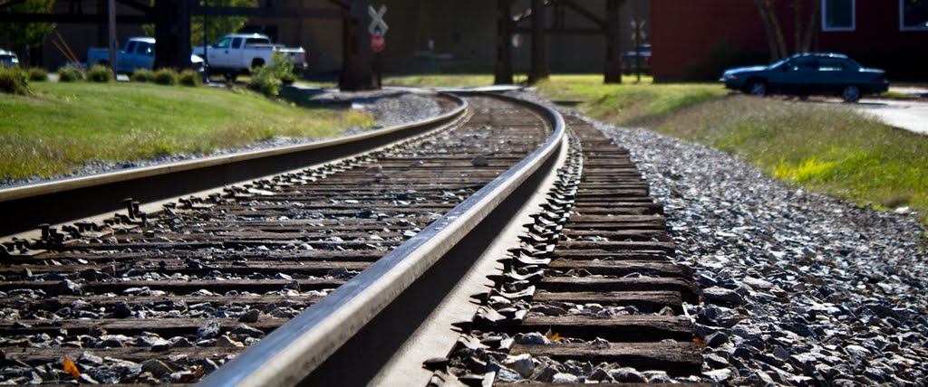 Railroad Tracks, Паркерсбург
