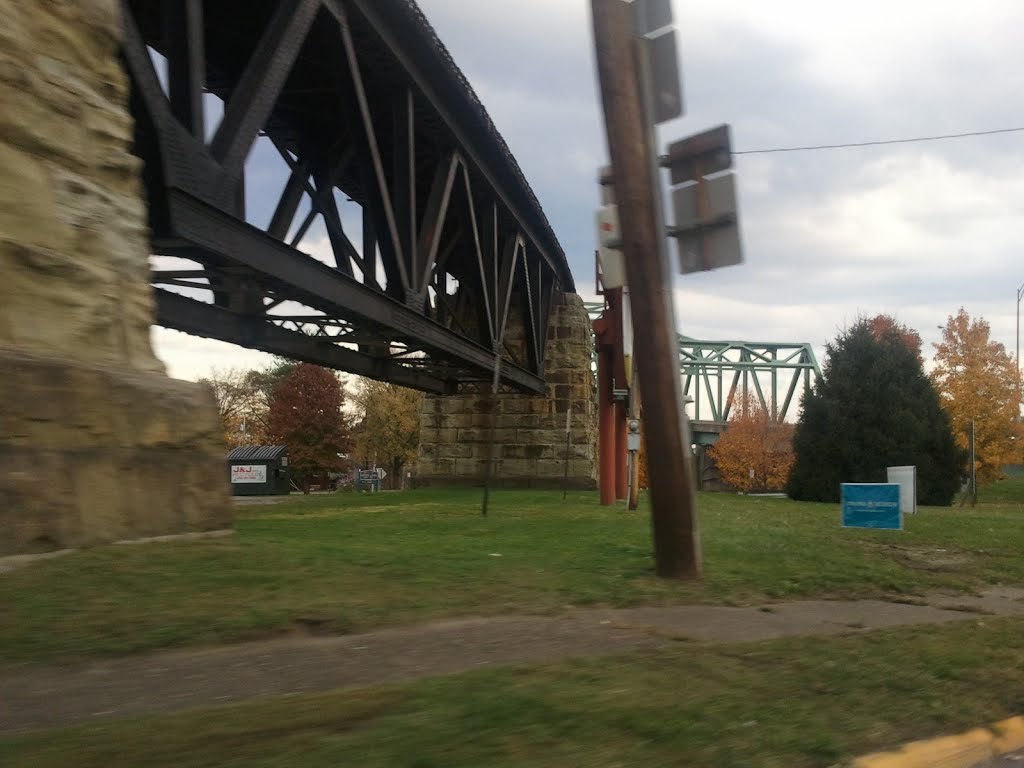 Ohio River Bridges, Паркерсбург