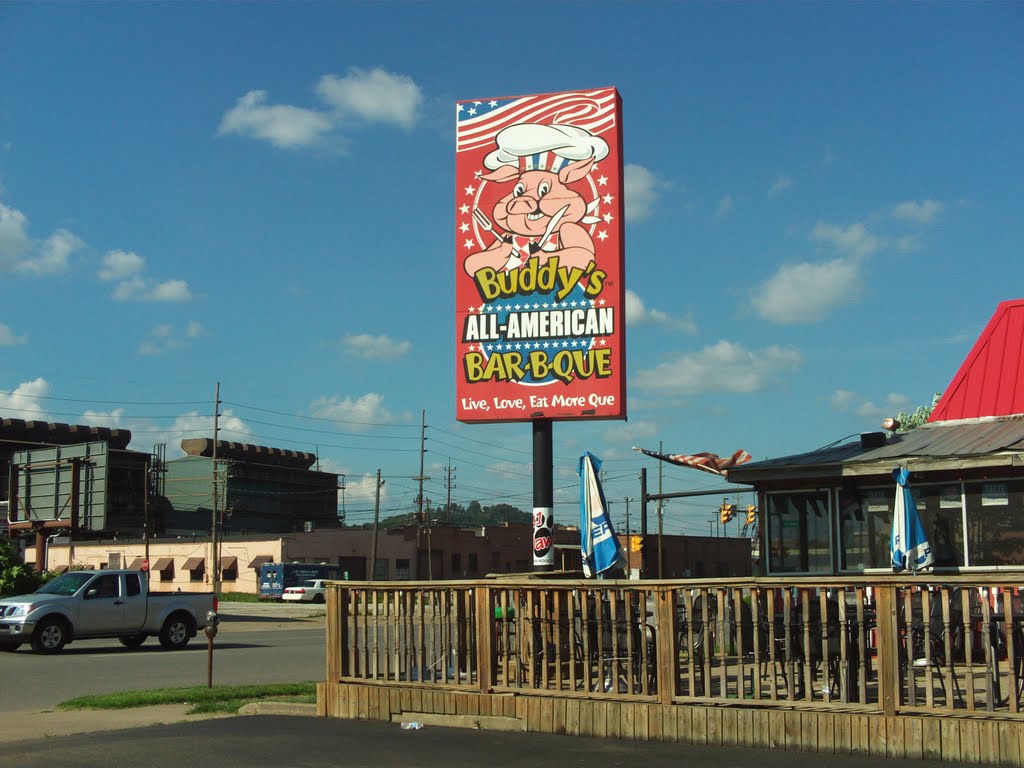 Buddys All-American Bar-B-Que - Huntington, WV, Хунтингтон