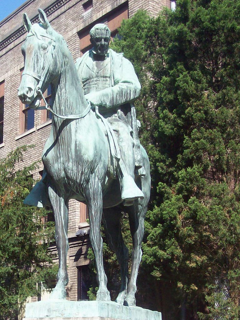 Henry Gassaway Davis Statue, Чарльстон
