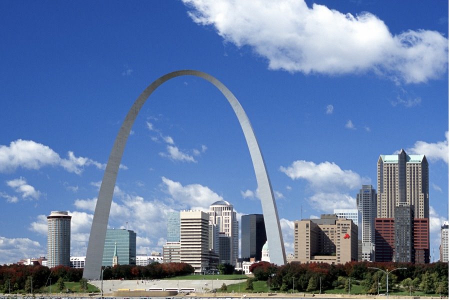 2003-10-14-StLouis Arch-View From Illinois, Сент-Луис
