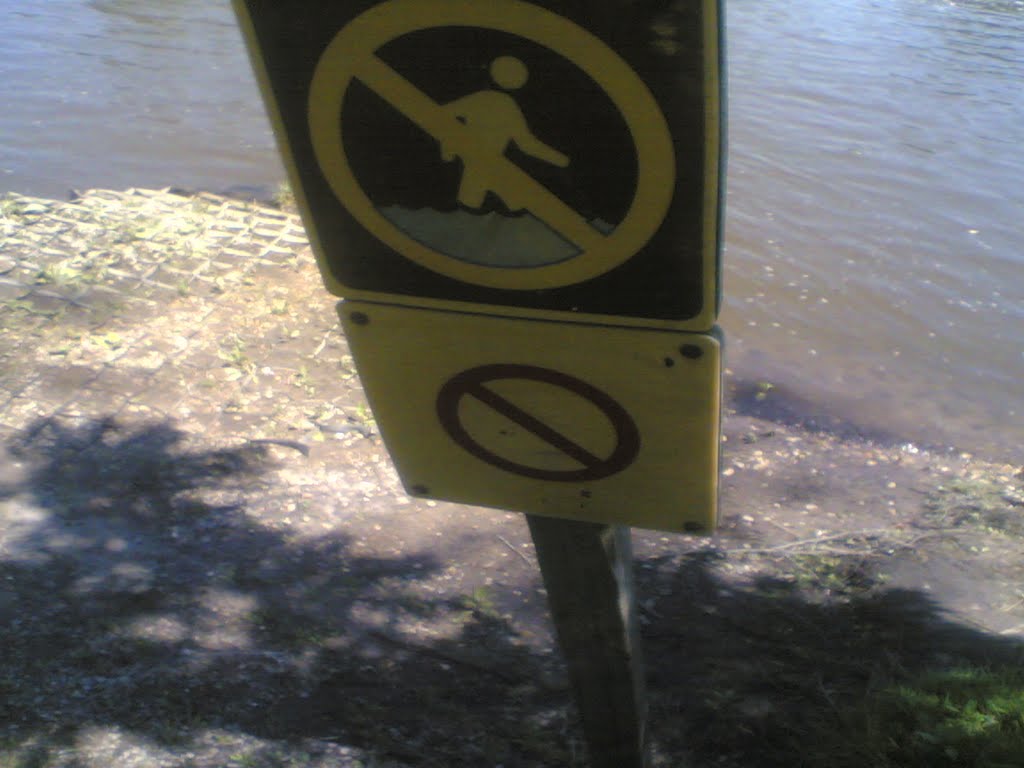 deep water warning sign, Белвидер