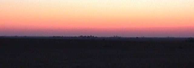 Sunset, looking west from Champaign, Illinois, Бондвилл