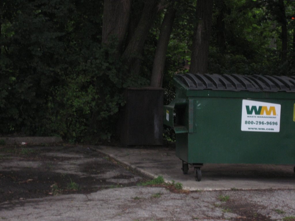 Dumpster 2, Вилла-Парк