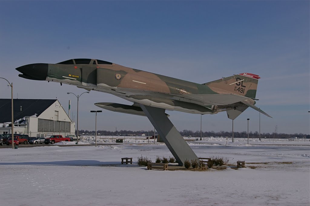 F-4 Phantom Fighter, Alton-St. Louis Regional Airport, Bethalto, IL, Вуд Ривер