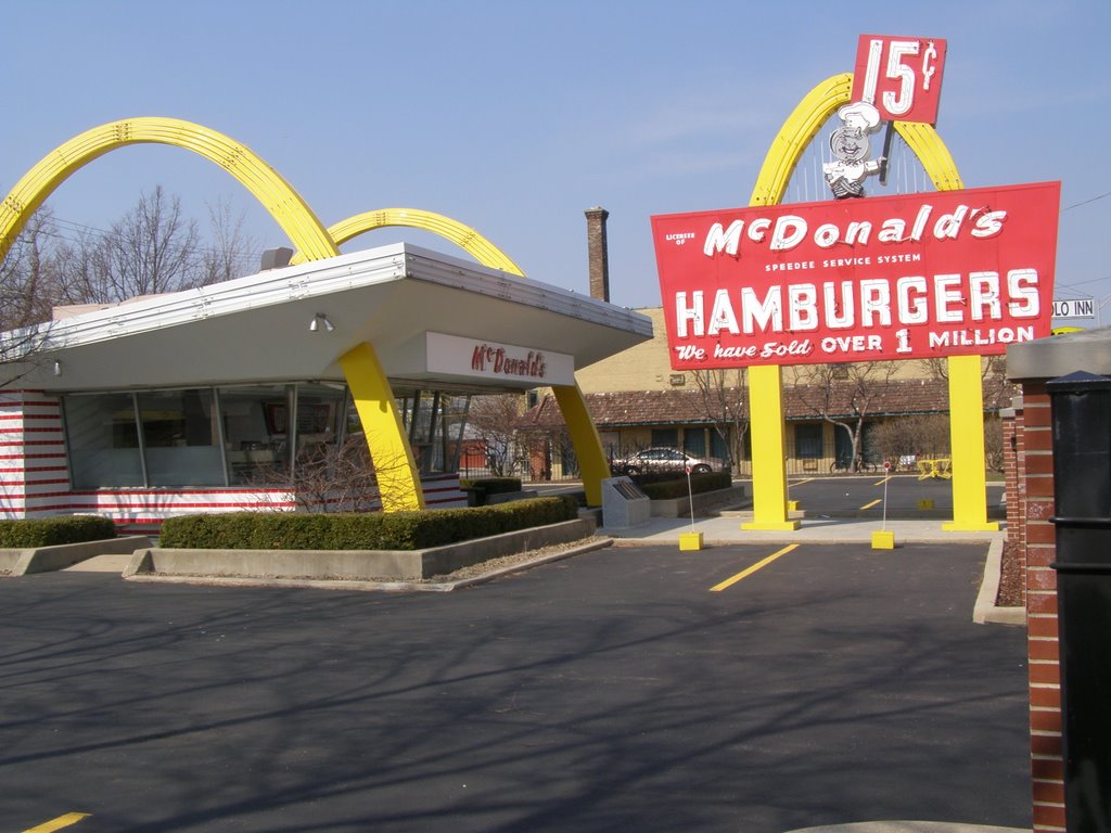 1st McDonalds restaurant - Des Plaines, IL, Дес-Плайнс