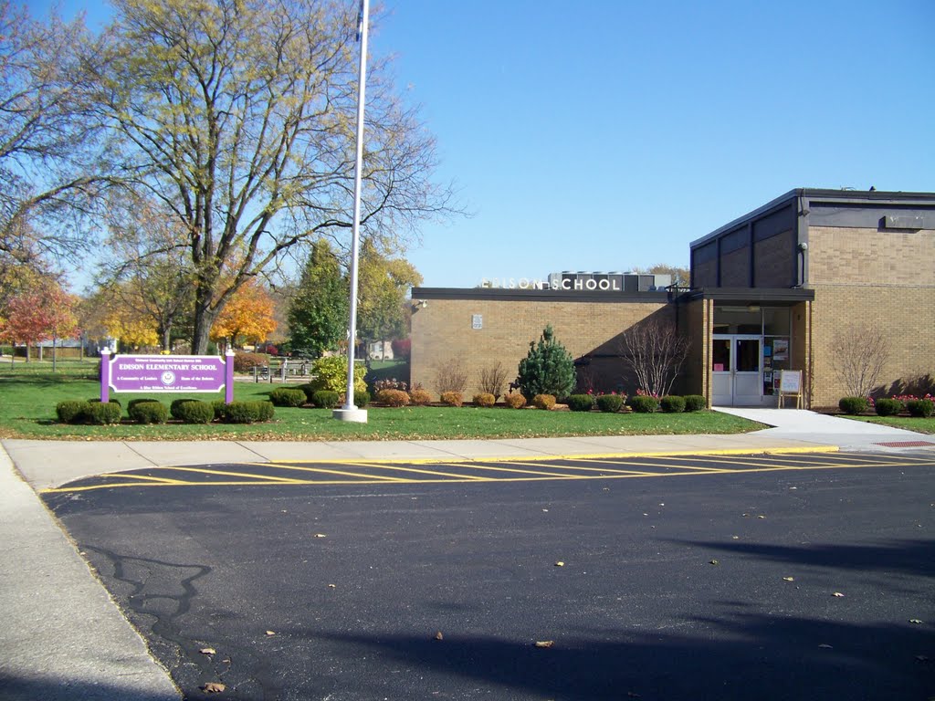 Edison Elementary School, Елмхурст