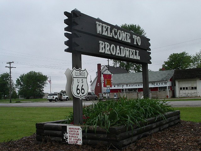 Pig Hip restaurant,Broadwell,IL, Кантон