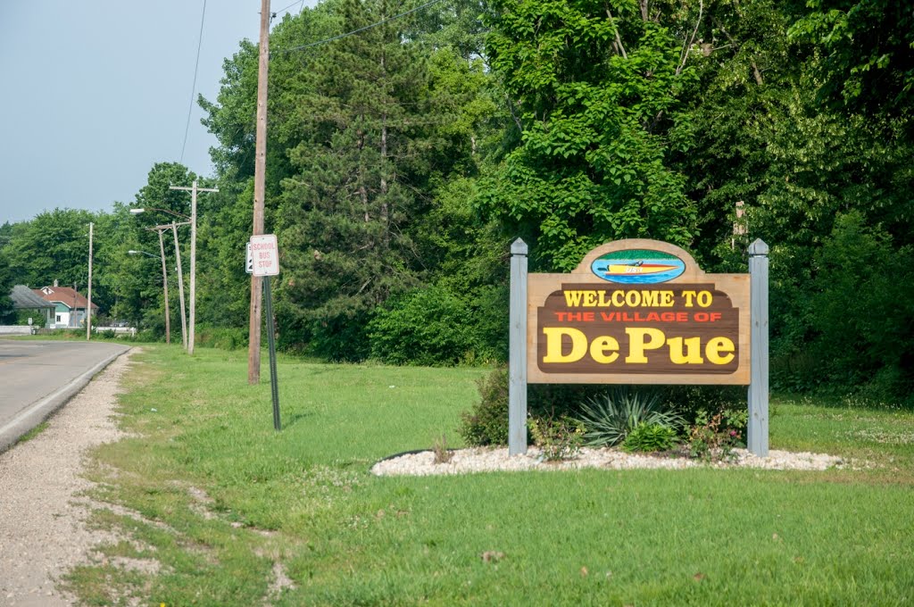 De Pue Illinois welcome sign, Марк