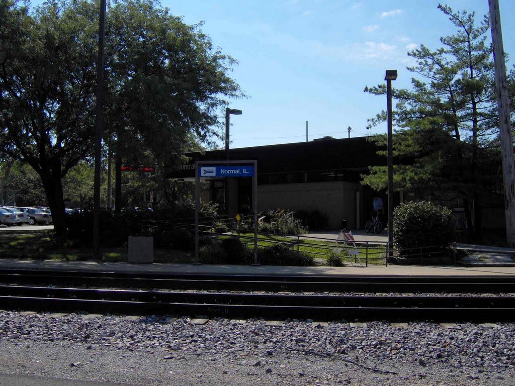 Amtrak Station, GLCT, Нормал