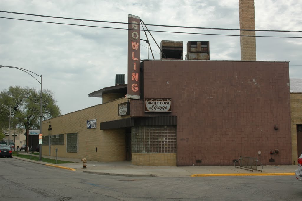 Forest Park, IL - Circle Bowling Lanes & Lounge, Ривер Форест