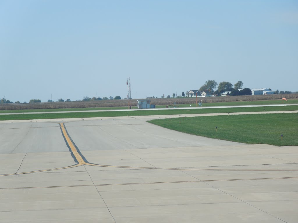 University of Illinois Willard Airport, Савои